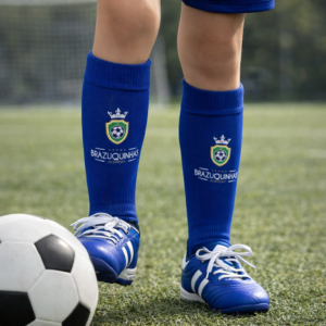 Formação Brazuquinhas + 1 Uniforme de Treino com Meião e Caneleira